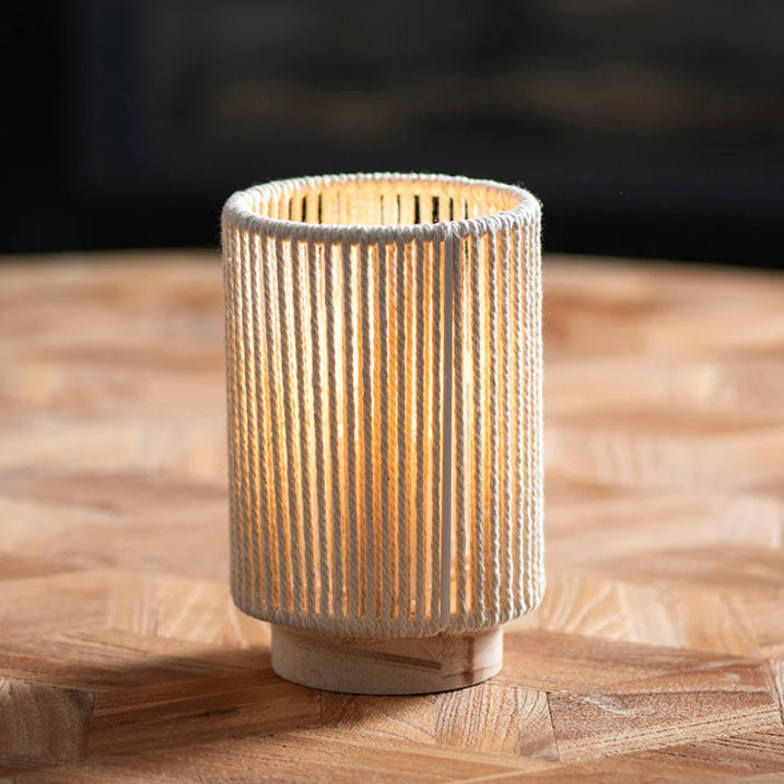 Battery Lamp with string design