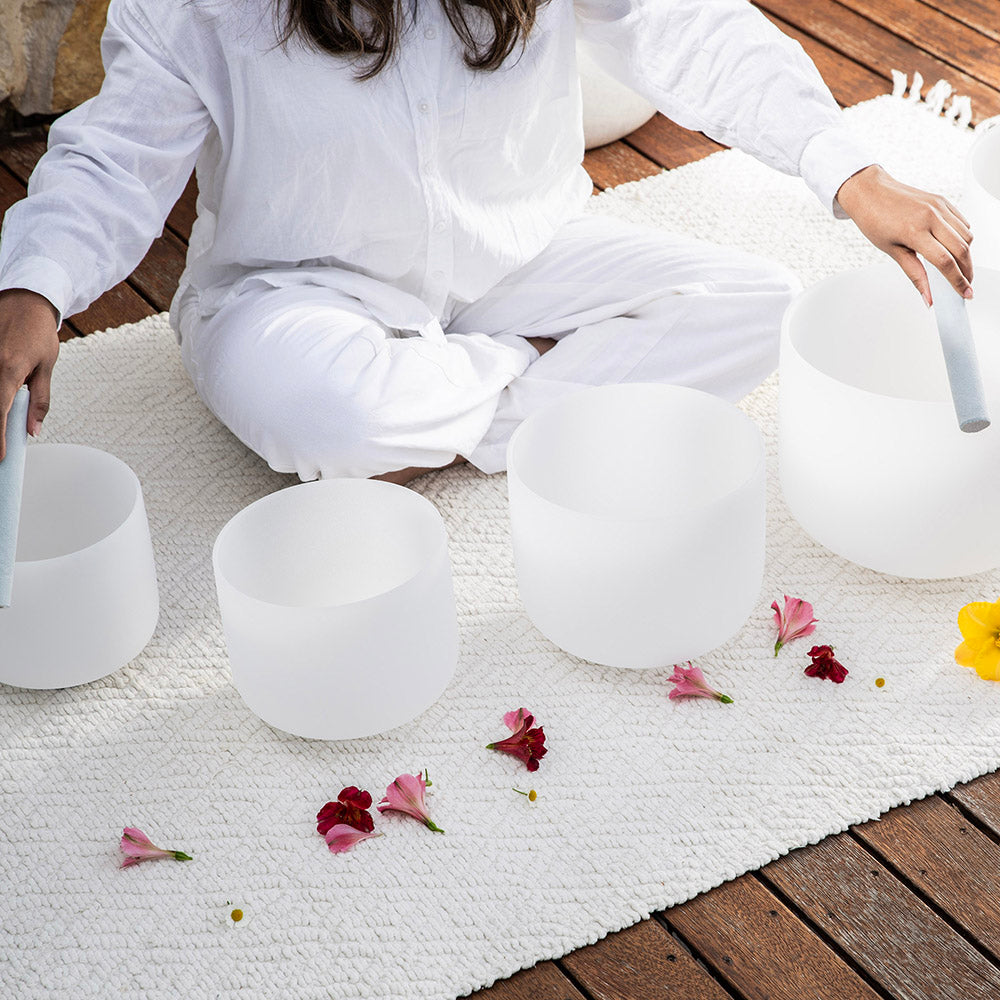 Quartz Crystal Singing Bowl 23cm Heart - Note F